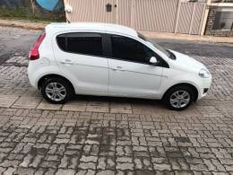 FIAT - PALIO - 2015/2016 - Branca - R$ 43.000,00
