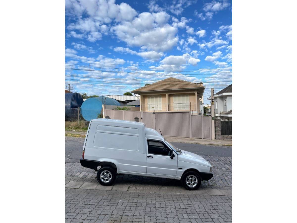 FIAT - FIORINO - 1996/1996 - Branca - R$ 19.800,00