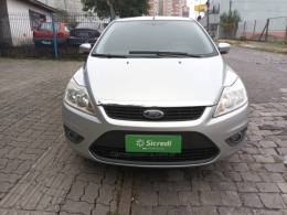 FORD - FOCUS - 2011/2012 - Prata - R$ 41.000,00
