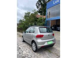 VOLKSWAGEN - FOX - 2014/2015 - Prata - R$ 49.000,00