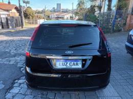 FORD - FIESTA - 2012/2013 - Prata - R$ 35.000,00