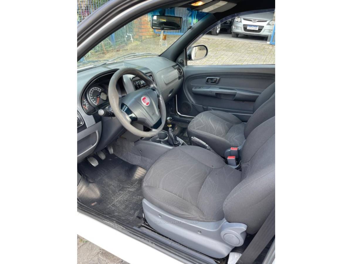 FIAT - STRADA - 2018/2019 - Branca - R$ 59.500,00