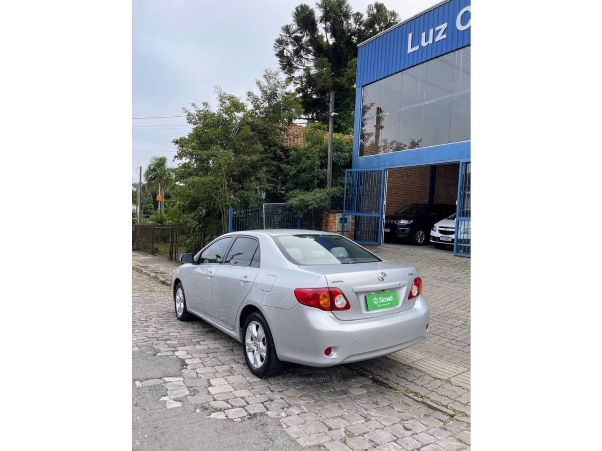 TOYOTA - COROLLA - 2009/2009 - Prata - R$ 56.000,00