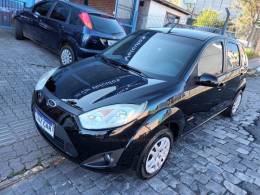 FORD - FIESTA - 2012/2013 - Prata - R$ 35.000,00