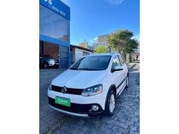 VOLKSWAGEN - CROSSFOX - 2012/2013 - Branca - R$ 46.990,00