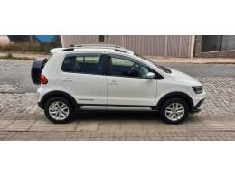 VOLKSWAGEN - CROSSFOX - 2015/2015 - Branca - R$ 56.900,00