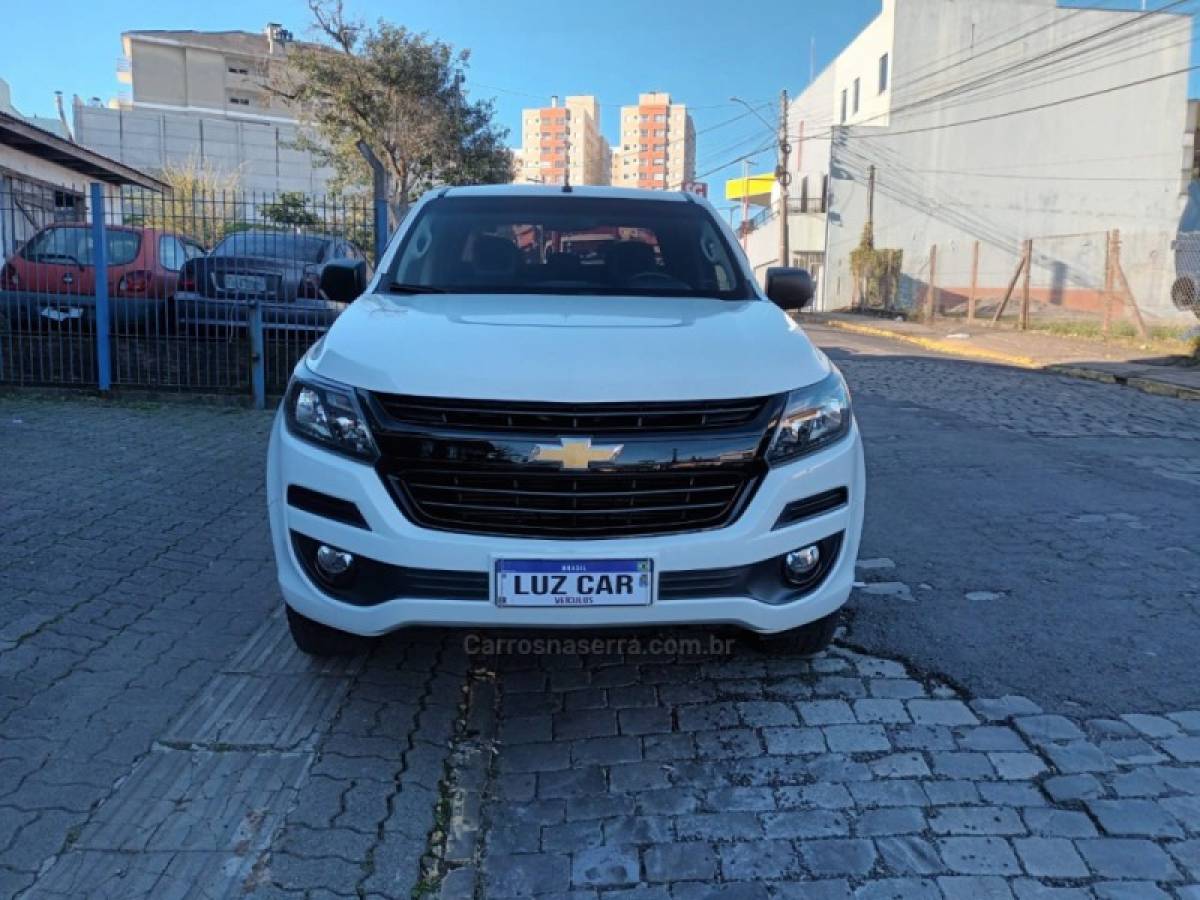 CHEVROLET - S10 - 2019/2020 - Branca - R$ 175.000,00