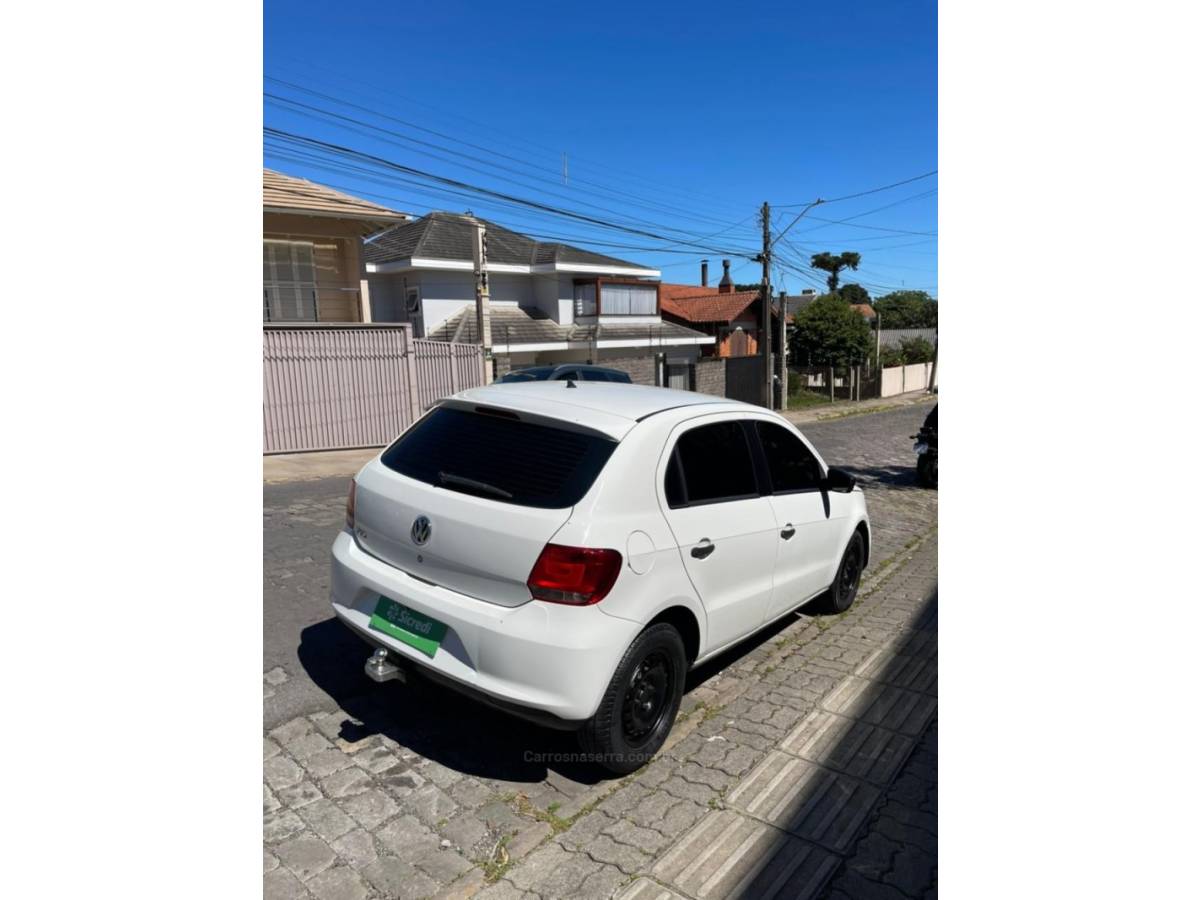 VOLKSWAGEN - GOL - 2014/2014 - Branca - R$ 35.900,00