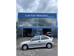 CHEVROLET - ASTRA - 2000/2001 - Prata - R$ 23.900,00