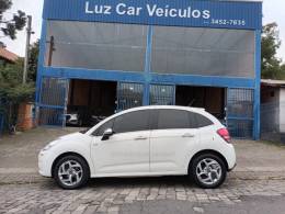 CITROËN - C3 - 2013/2014 - Branca - R$ 45.000,00