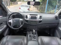 TOYOTA - HILUX - 2013/2013 - Preta - R$ 139.000,00