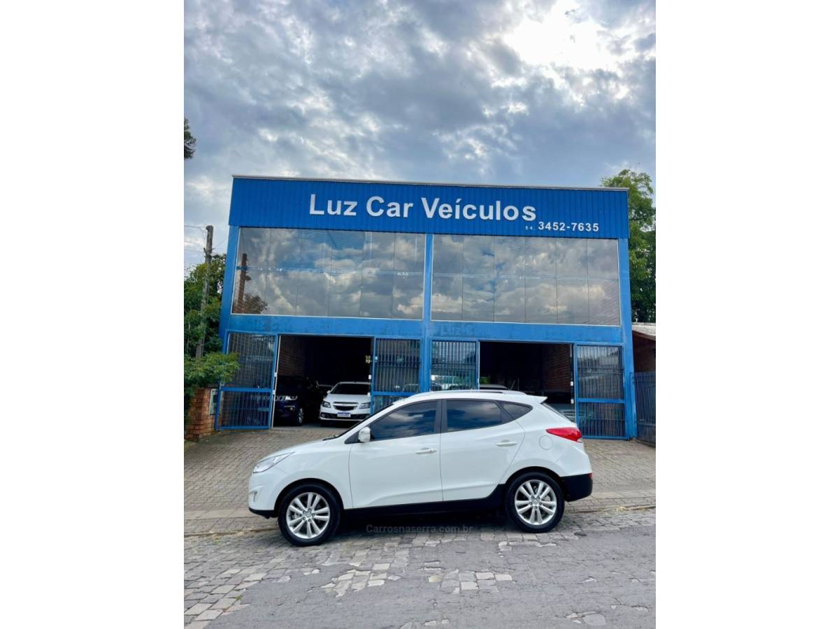 HYUNDAI - IX35 - 2012/2013 - Branca - R$ 69.000,00