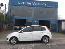 FORD - FIESTA - 2012/2013 - Branca - R$ 36.000,00