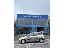 FORD - FOCUS - 2009/2009 - Prata - R$ 31.000,00