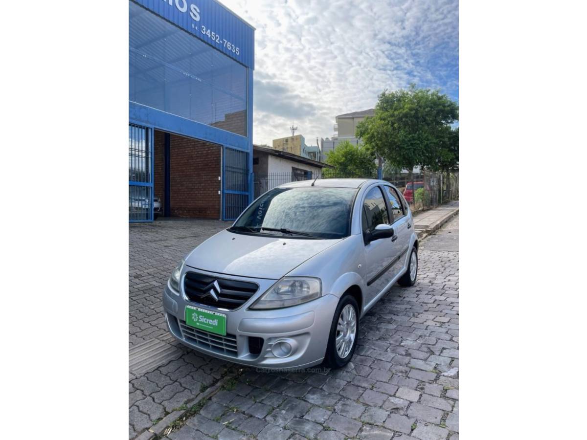 CITROËN - C3 - 2011/2011 - Prata - R$ 26.000,00