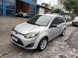 FORD - FIESTA - 2012/2013 - Prata - R$ 31.900,00