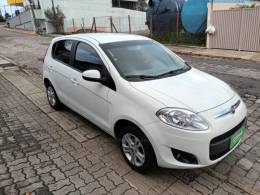 FIAT - PALIO - 2015/2016 - Branca - R$ 43.000,00