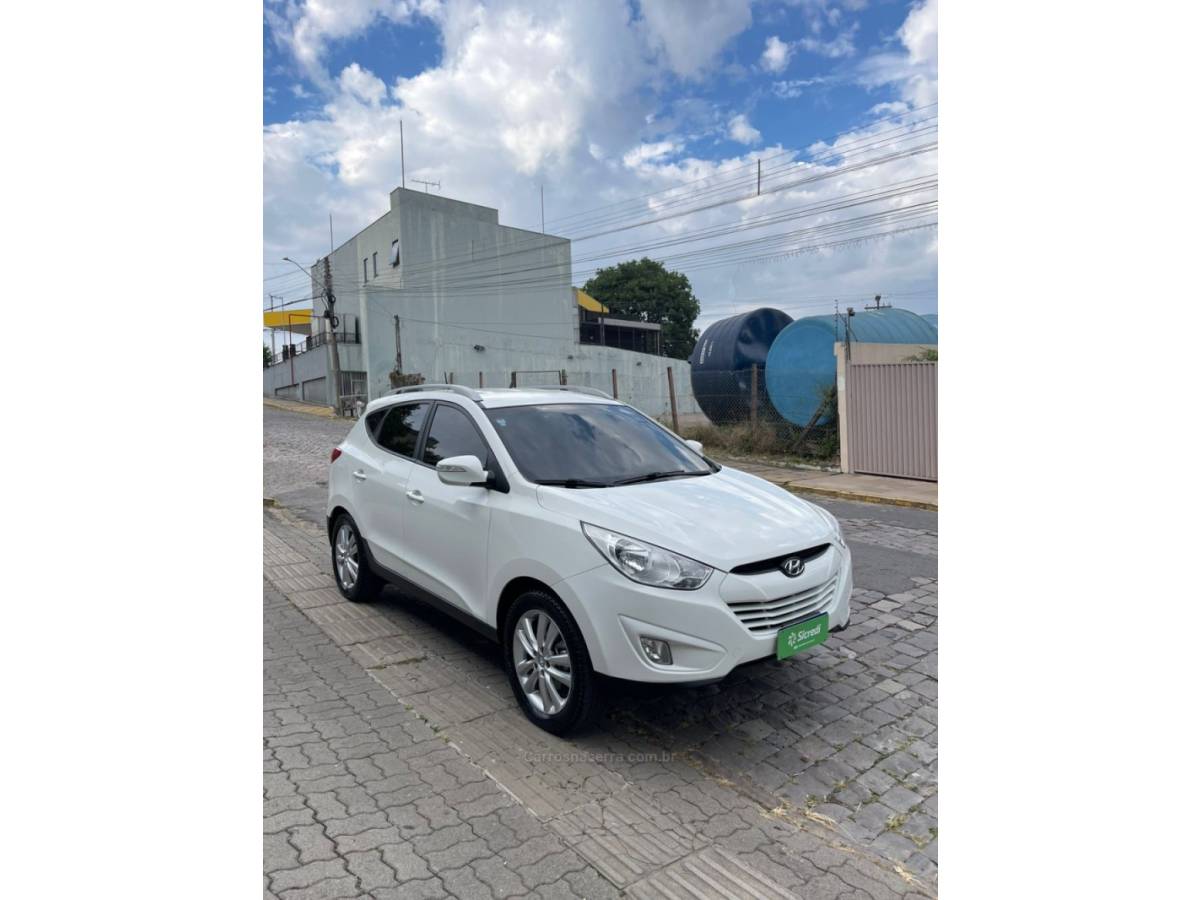 HYUNDAI - IX35 - 2012/2013 - Branca - R$ 69.000,00