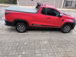 FIAT - STRADA - 2020/2021 - Vermelha - R$ 75.000,00