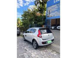 FIAT - PALIO - 2013/2014 - Prata - R$ 44.000,00