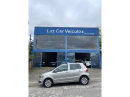 VOLKSWAGEN - FOX - 2014/2015 - Prata - R$ 49.000,00